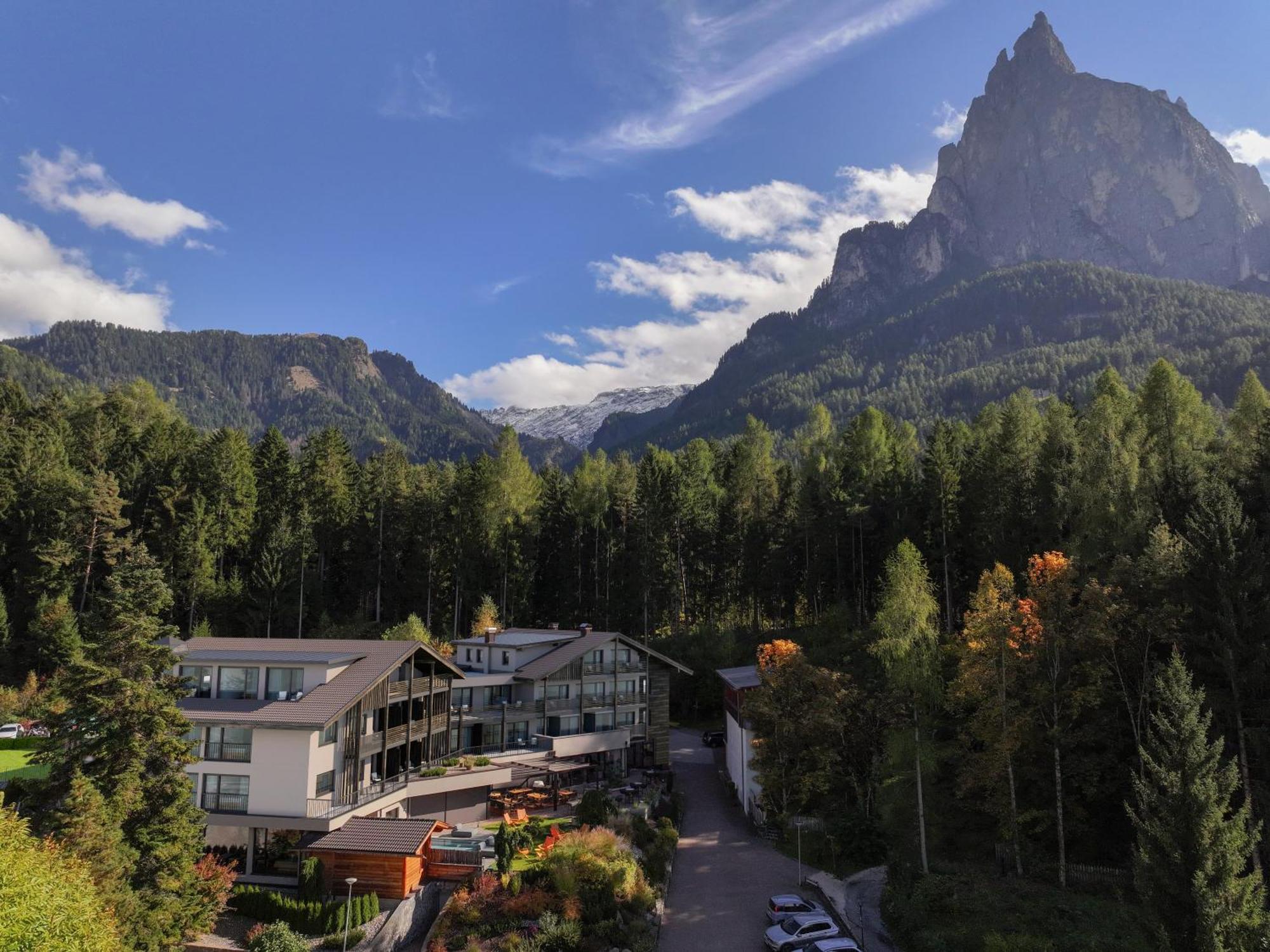 Hotel Waldrast Dolomiti Seis am Schlern Exterior foto