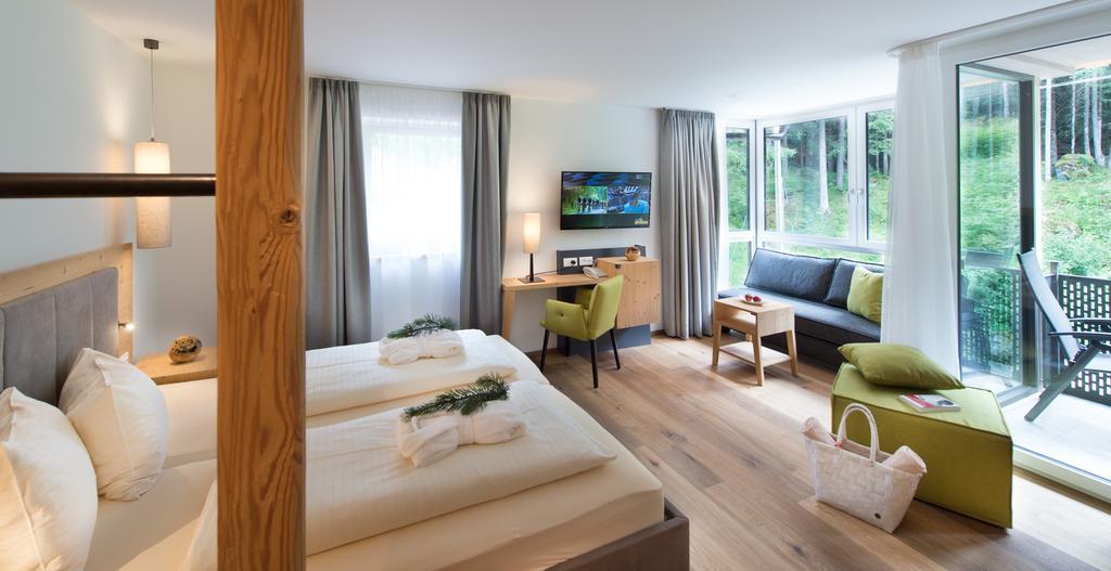 Hotel Waldrast Dolomiti Seis am Schlern Exterior foto